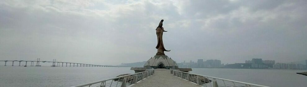 1 Guan Yin Statue 012